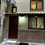 Perry\'S Home Napoli - Centro Storico