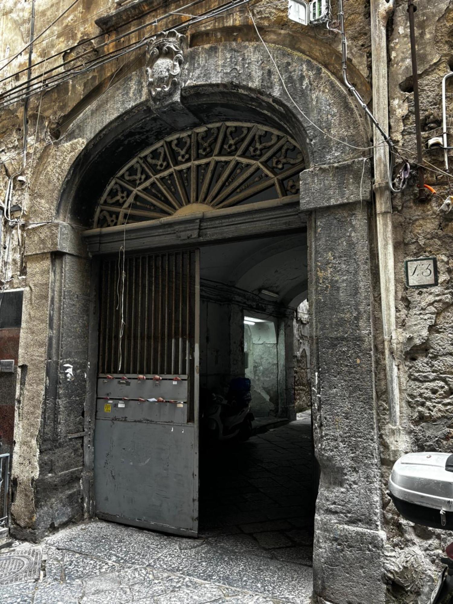 Perry's - Centro Storico * Naples